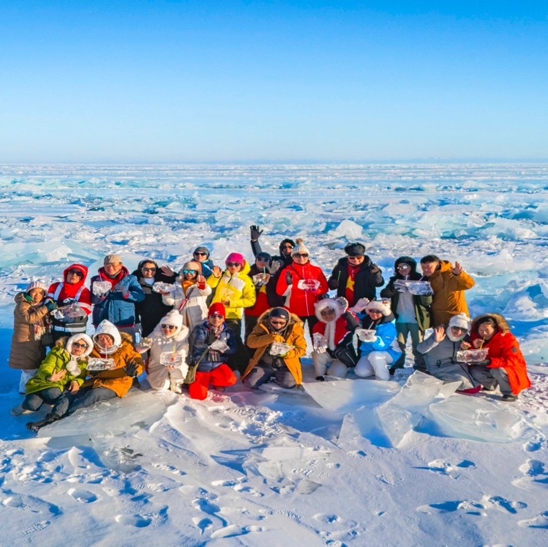 KHÁM PHÁ HỒ BAIKAL MÙA BĂNG XANH 2026